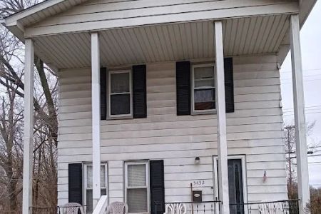 Pat's Trailer Court