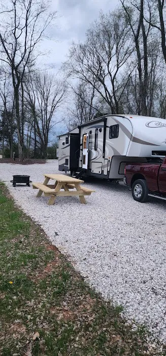 Happy Trails RV Park 4