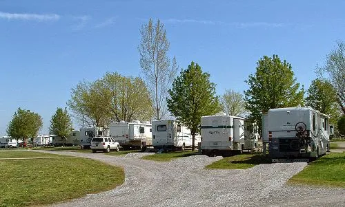 Clarksville RV Resort By Rjourney 3