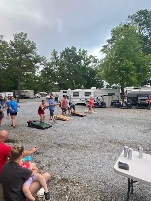 Lakeside Campground and Marina 10