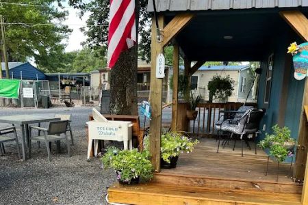Lakeside Campground and Marina