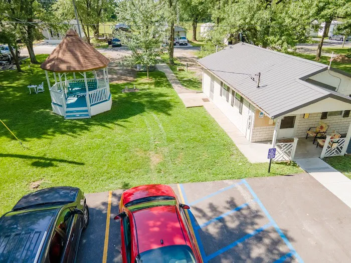 Red Maples Homes & RV Community 10