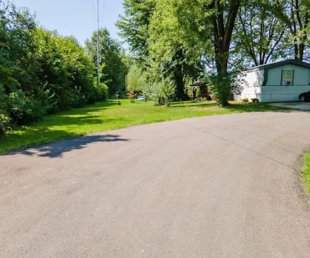 Red Maples Homes & RV Community