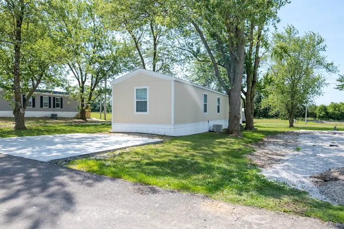 Red Maples Homes & RV Community 4