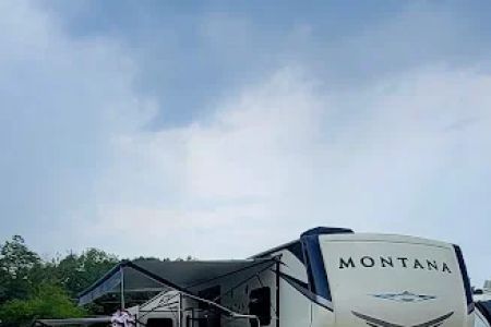 SIRenity Farms Campground