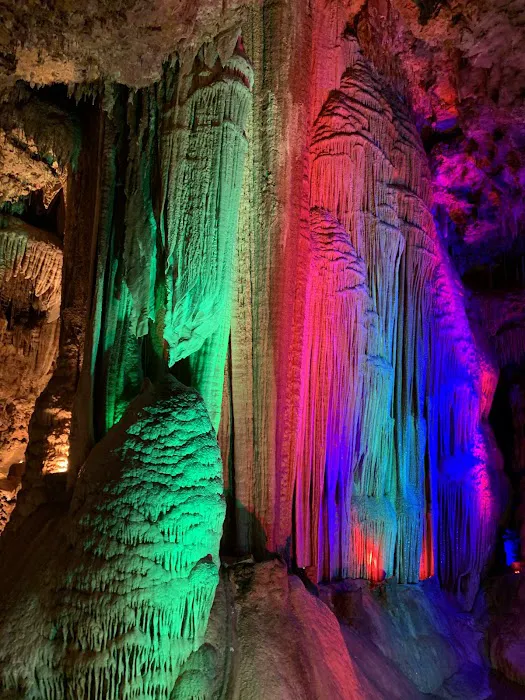 Meramec Caverns Natural Campground 4