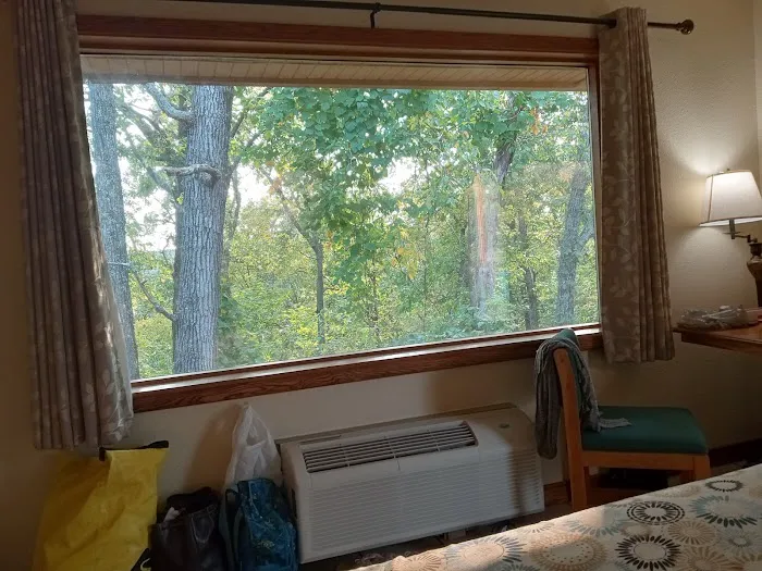 Hickory Ridge Motel 2