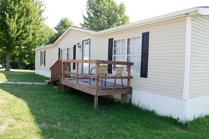 Country Living Pointe Mobile Home Park 4