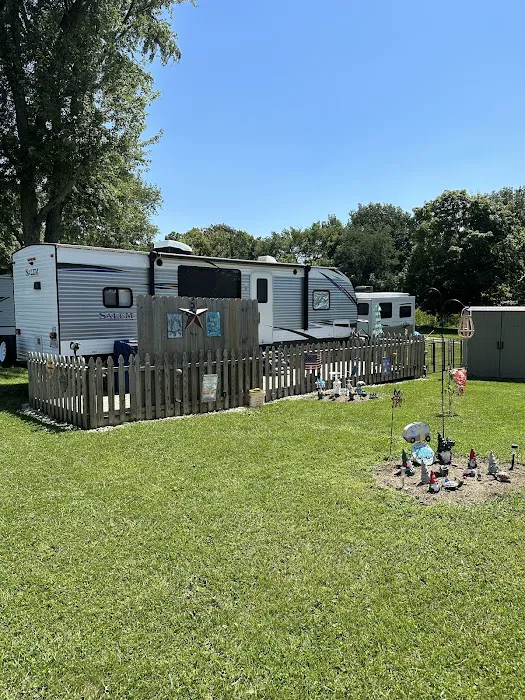Walnut Lake Campgrounds 2