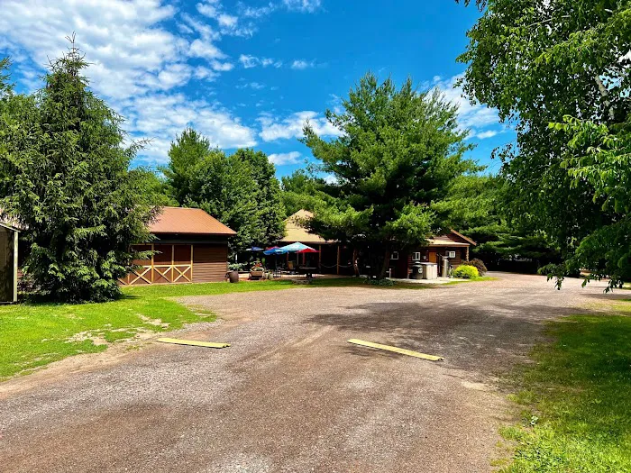 Buck 'n Beam's Social House & Campground 10