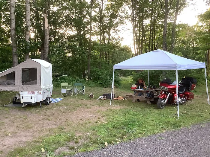 Frontier Bar & Campground 10