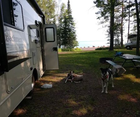The Lodge at Little Girl's Point