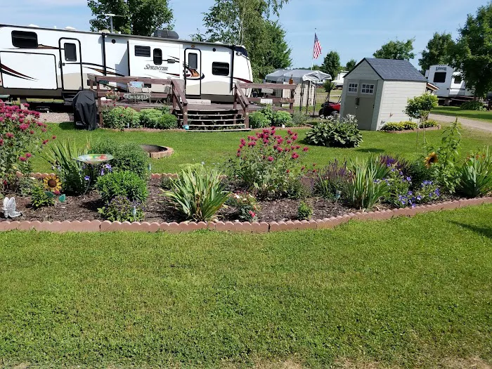 Country Quiet RV & Campground 7