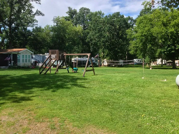Rolling Thunder RV Park & Camp 2