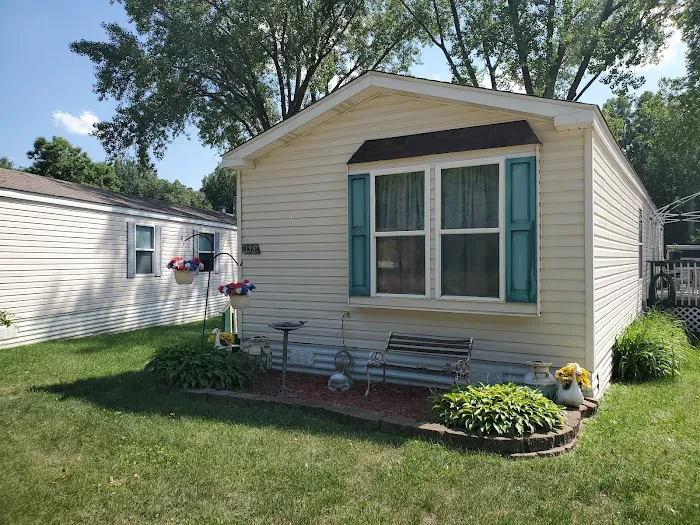 Five Star Mobile Estates 8