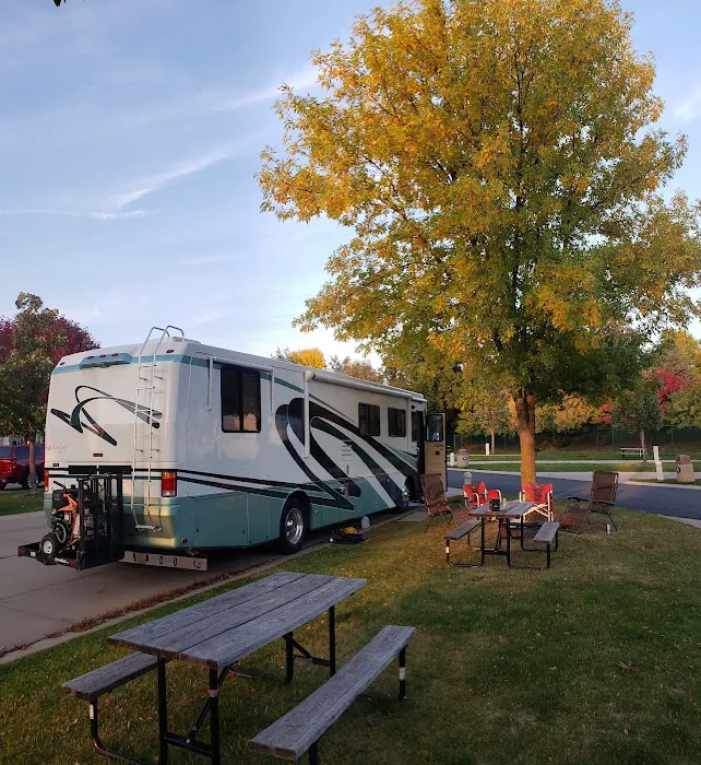 Dakotah Meadows RV Park 10