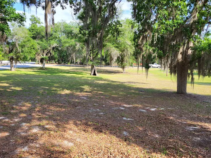 Sandyoak RV Resort 9