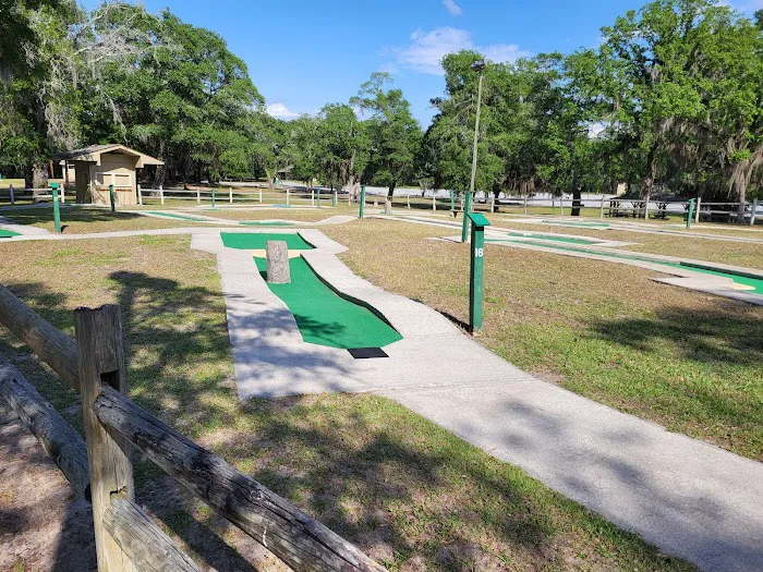 Sandyoak RV Resort 6