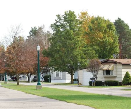 Pinecrest Estates