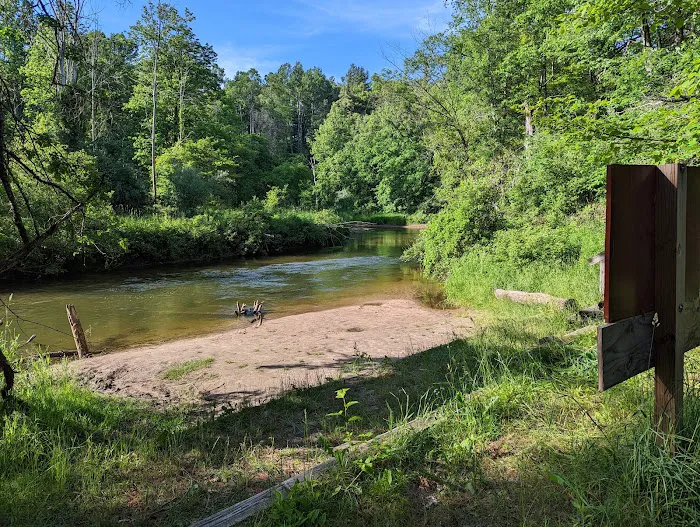 CoolWaters On the Pine River 4