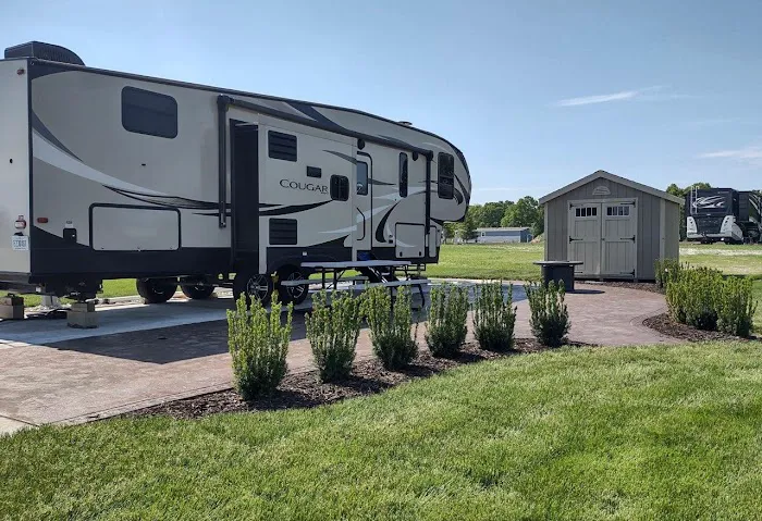 The Bluffs on Manistee Lake MH & RV Resort 5