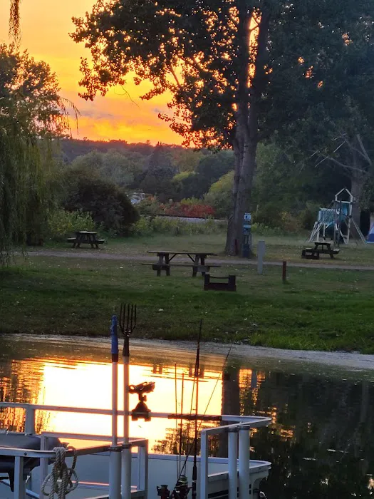 Manistee River RV Resort & Marina 9