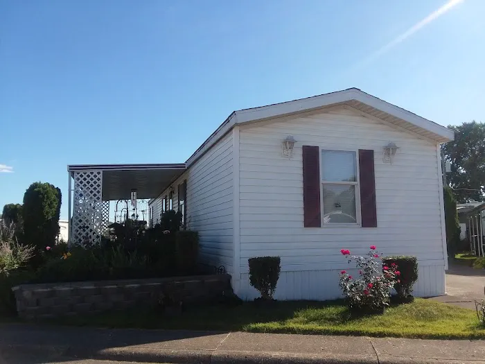 Scarlett Manor 7