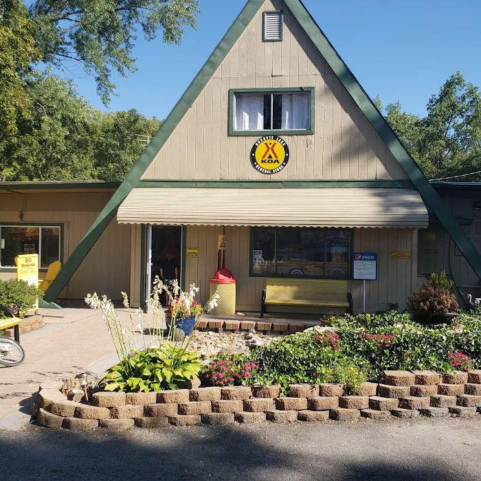 Buckeye Lake / Columbus East KOA Holiday 9
