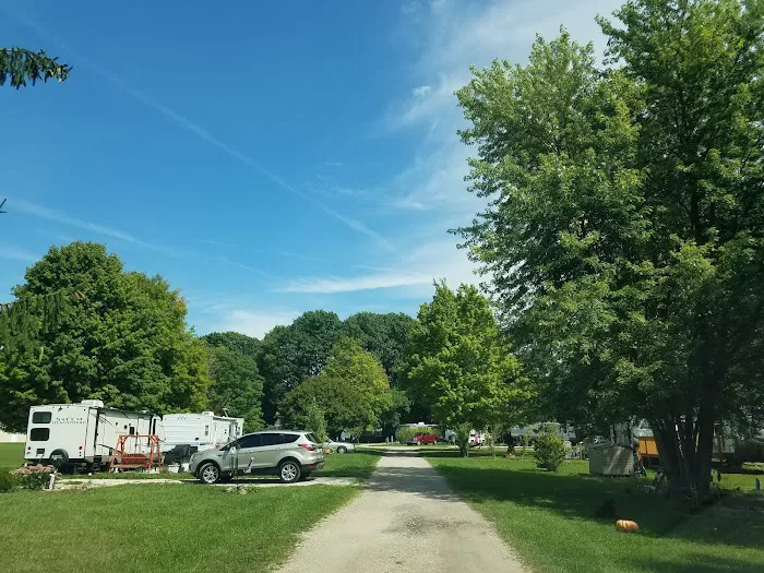 Maple Lakes Campgrounds 3