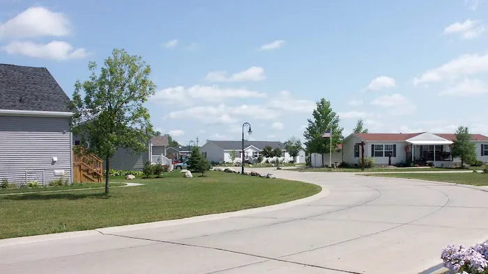 Hunters Crossing 7
