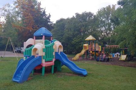Elizabethtown Crossroads RV Park & Campgrounds - Getaway Retreats