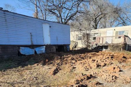 Lafayette Trailer Court