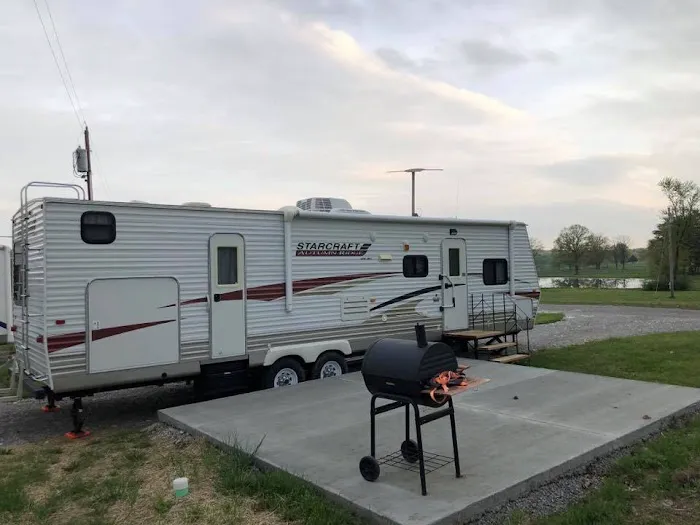 Cedar Creek Resort & RV Park 8