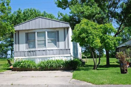 High Hill Circle Mobile Home Park