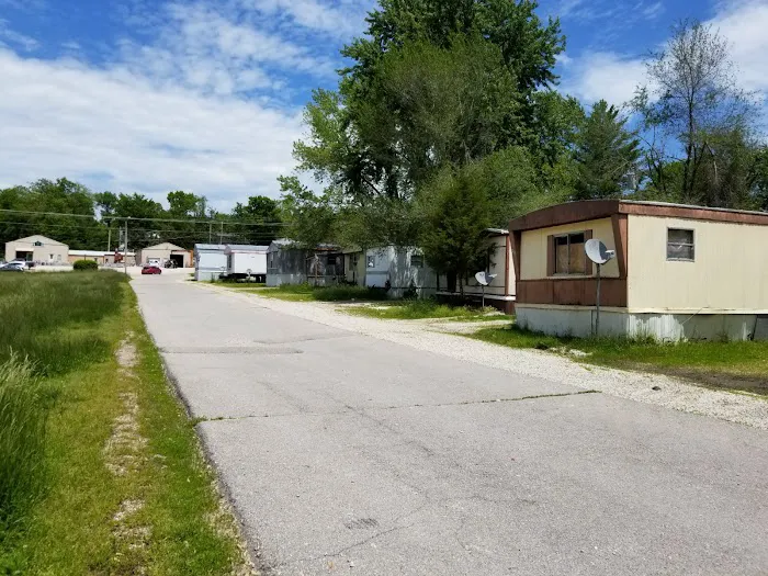 Apache Manor Mobile Home Park 9