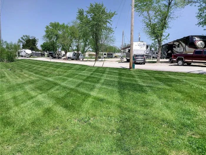 Pine Grove Homes & RV Community 10
