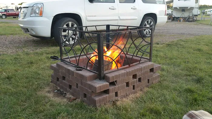 Fieldstone RV Park 7
