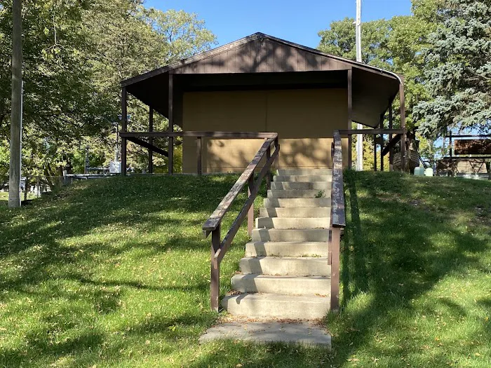 Minnewashta Campground 9