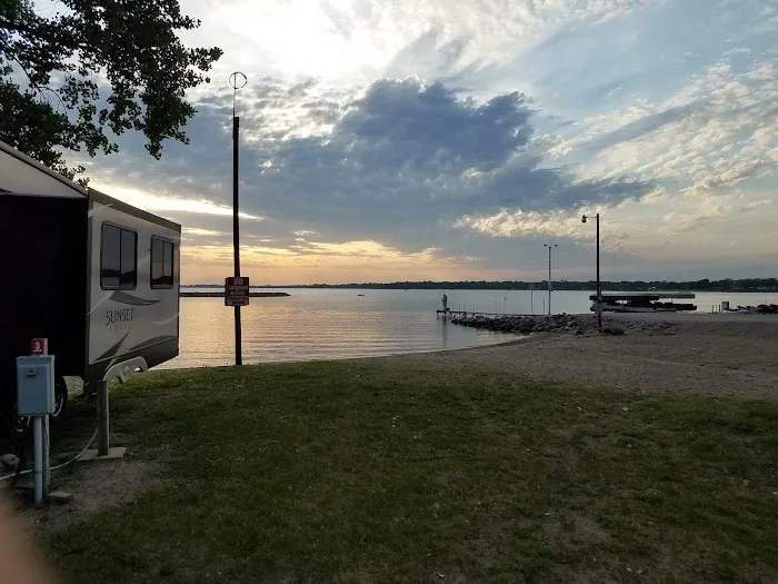 Lakeside Marina & Campground 10