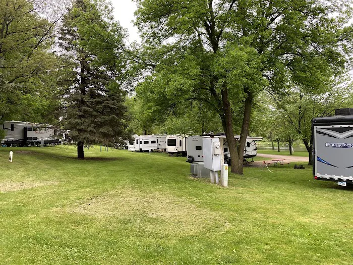 Yellow Smoke Park Campgrounds 8
