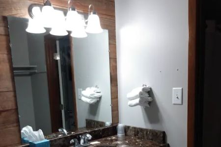 Shelby Country Inn and RV Park