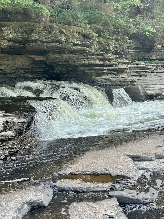 Porcupine Mountains Presque Isle-Rustic 4