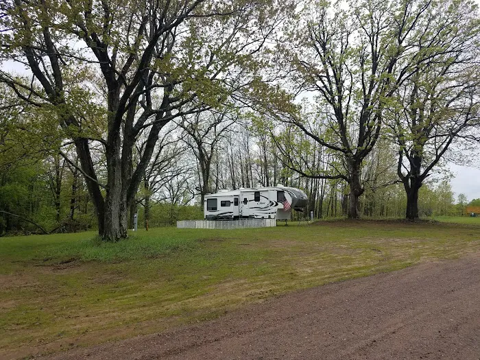 Dongola Campground 6