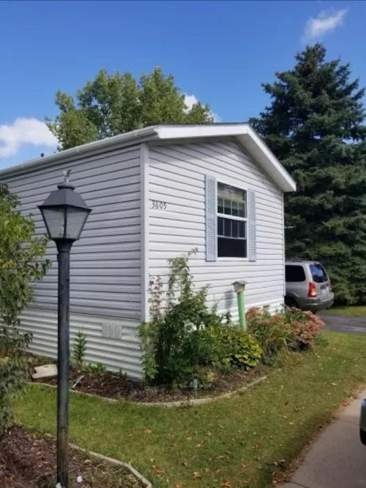 Restwood Terrace Mobile Home 10
