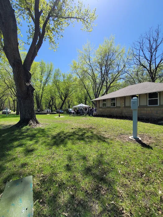 Madelia Campground at Watona Park 4