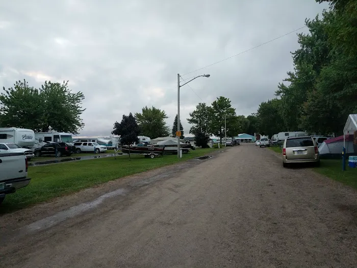 Hopkins Park Campground 10