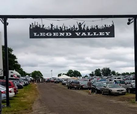 Legend Valley Public Entrance