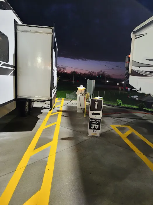 Love's RV Hookup 1