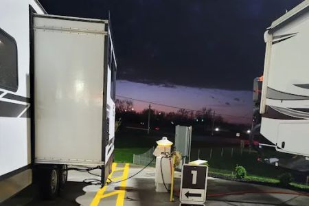 Love's RV Hookup