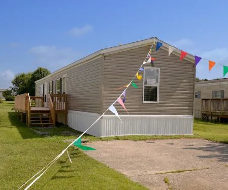 Adams Pointe Mobile Home Park